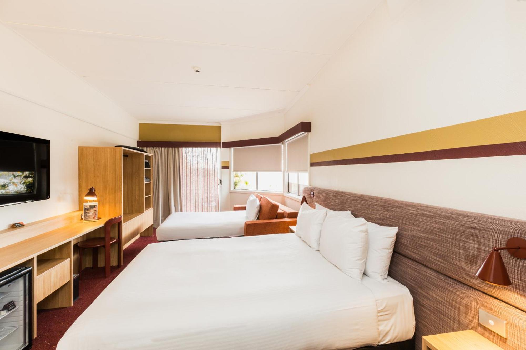 Statesman Hotel Κανμπέρα Δωμάτιο φωτογραφία