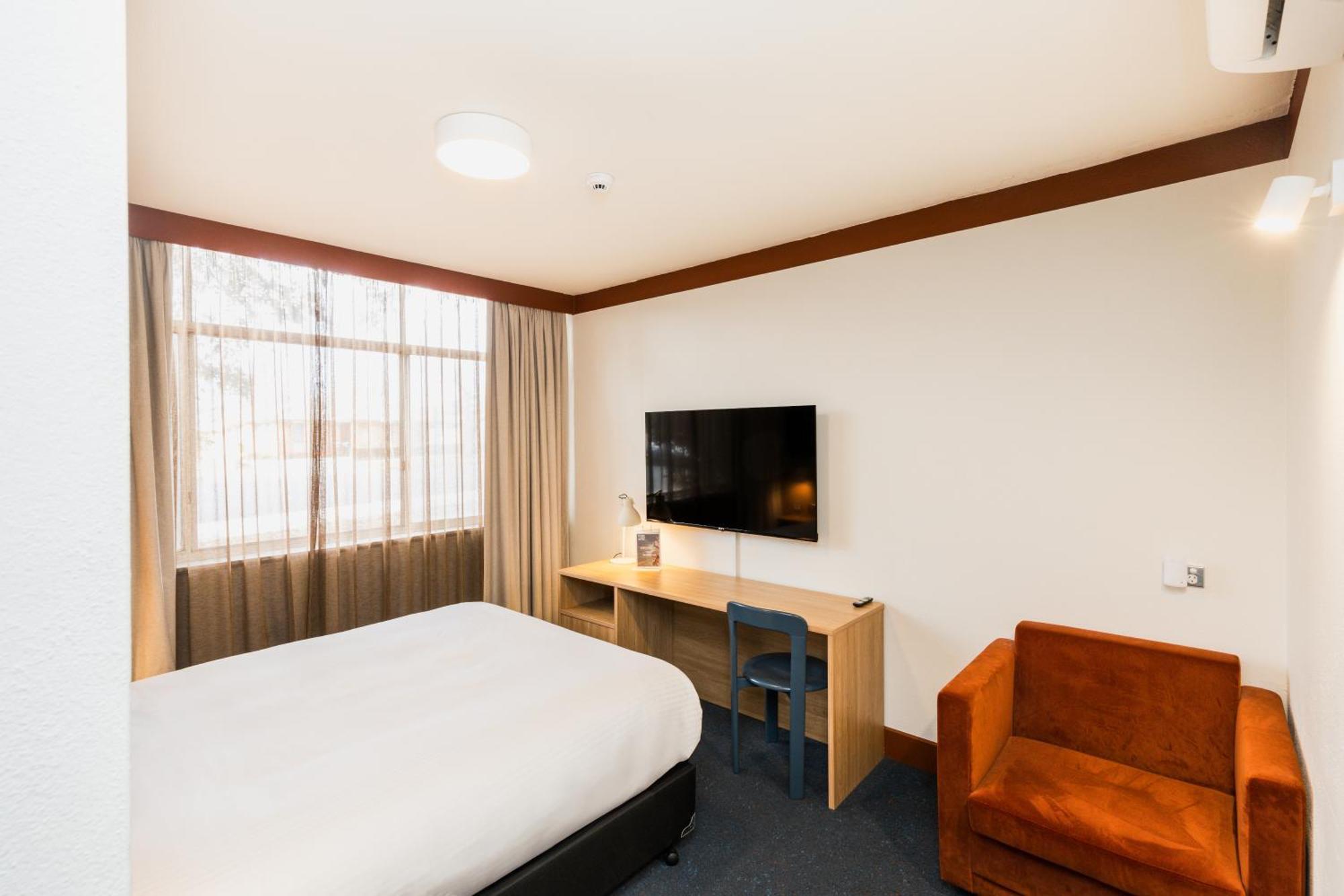 Statesman Hotel Κανμπέρα Δωμάτιο φωτογραφία